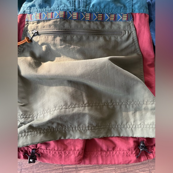 L.L. Bean Women's Mountain Classic Anorak,
Spruce/Tuscan Olive Jacket Size Small - Picture 10 of 10